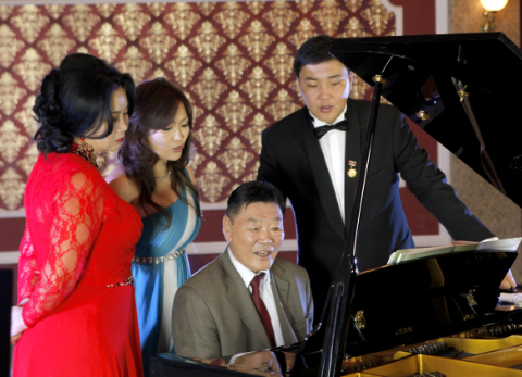 “Монгол сонгодог”-ийг цувралаар танилцуулна